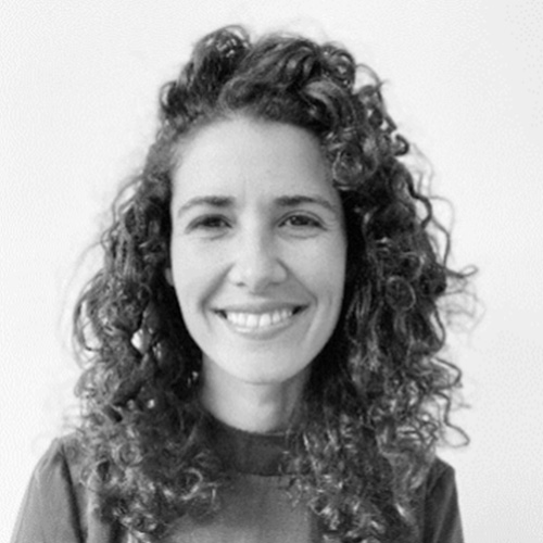 Black and White Headshot of Inés Brotons Morrell from AKT II.